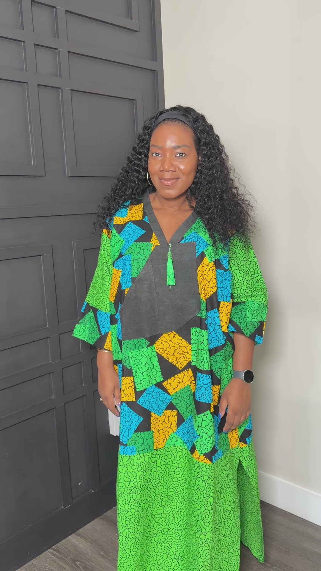 Green Patchwork-Print Tassel-Neck Kaftan Dress