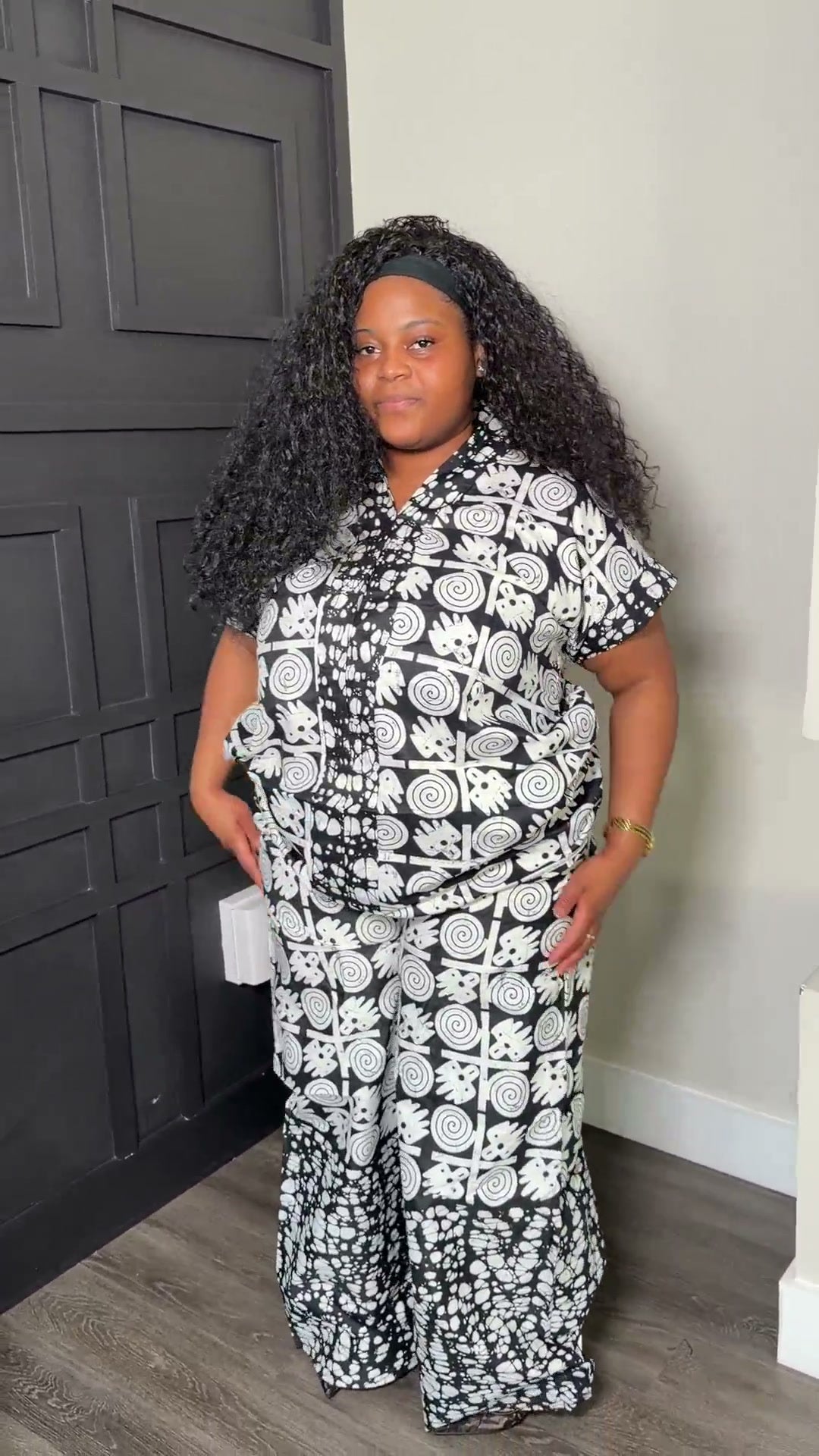 Black & White Mixed-Print Shirt & Wide-Leg Pants Set